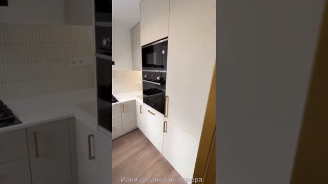 Даже маленькую кухню можно зонировать перегородкой Loft Krel. Как вам идея?