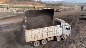 Caterpillar 992G Wheel Loader Loading Coal On Trucks - Sotiriadis/Labrianidis Mining Works