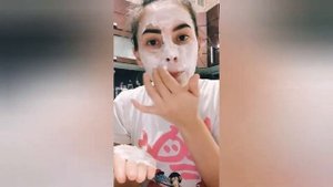 юз учун скраб юздаги кора точкаларни йук килувчи маска