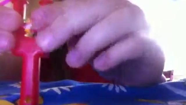 Как плести браслеты из резинок 3 урок.Французкая коса смотреть онлайн