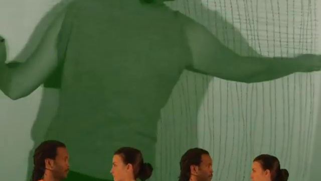 Kitty Dörje - "Who needs African drums when there are car keys" смотреть онлайн