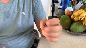 Экзотические фрукты.Аннона,что это и как это есть?Черимойя. Сахарное яблоко.Соурсуп.Кустарное яблок
