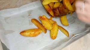 КАРТОФЕЛЬ ПО-ДЕРЕВЕНСКИ В ДУХОВКЕ! Очень АРОМАТНАЯ, МЯГКАЯ внутри и ХРУСТЯЩАЯ снаружи! За 30 минут.