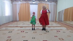 "По малину в сад пойдём" песня, муз. А. Филиппенко, сл. Т. Волгиной