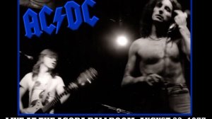 AC/DC Bon Scott, Shes Got Balls.1977.  #theacdcaddict #acdc #bonscott #acdclive #acdcfans #gibsonsg