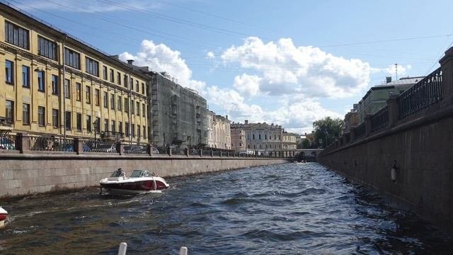 ГУЛЯЮ ПО НОЧНОМУ ПИТЕРУ, РАЗВОД МОСТА, КОРАБЛИК?