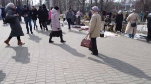 Казань, воскресная барахолка в парки Тинчурина