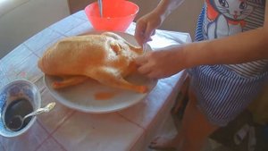 утка фаршированная рисом в духовке/готовим дома