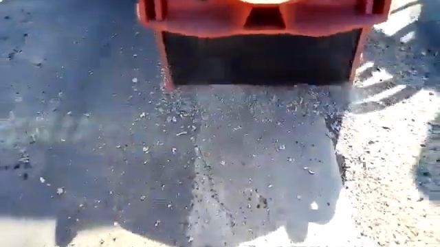 Демаркировка удаление разметки дорожной фрезой Экстэн Exten AF400GL смотреть онлайн