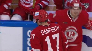 Danforth scores off Daugavins feed