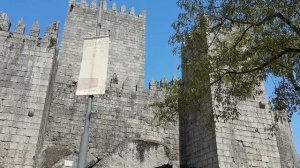 Португалия: Гимарайнш. История Португалии и музей изобретения Леонардо да Винчи