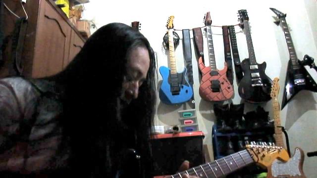 Wilkinson WVS 50 llK Tremolo test - Fender Modern Player HSH Charcoal Stratocaster смотреть онлайн