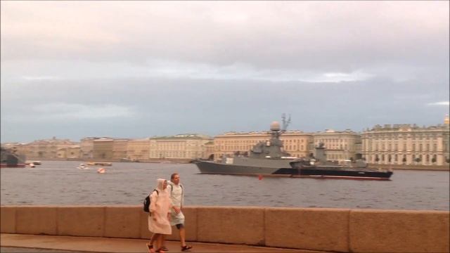 Речная полиция ловит аквабайкеров на Неве