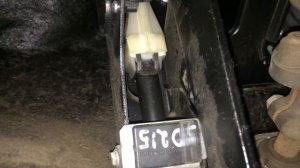 Натяжитель тросика сцепления калина