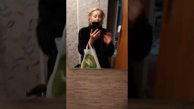 Урааа!!! Мне удалось на 4 день 2020 года купить хлеб. В магазинах не было хлеба. смотреть онлайн