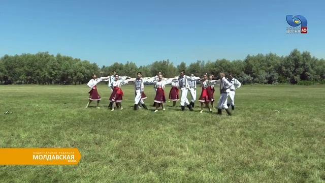 "Молдавская волна" - Коллектив "Опинкуца". Изготовление веников смотреть онлайн