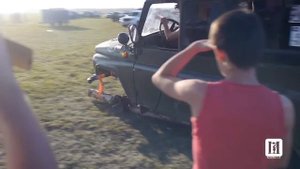 РОССИЮ НЕ ПОБЕДИТЬ / БРЕВНО ВМЕСТО КОЛЕСА