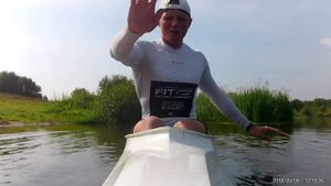 Удержание равновесия на байдарке. Подготовительное упражнение