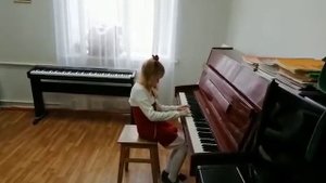 Королькова - Вариации на тему "Жили у бабуси два весёлых гуся"