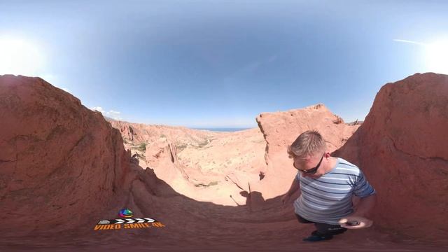 Каньон - сказка VR 360° Иссык-куль Южный берег.Canyon - fairy tale 360° . South coast Issyk-Kul 202 смотреть онлайн