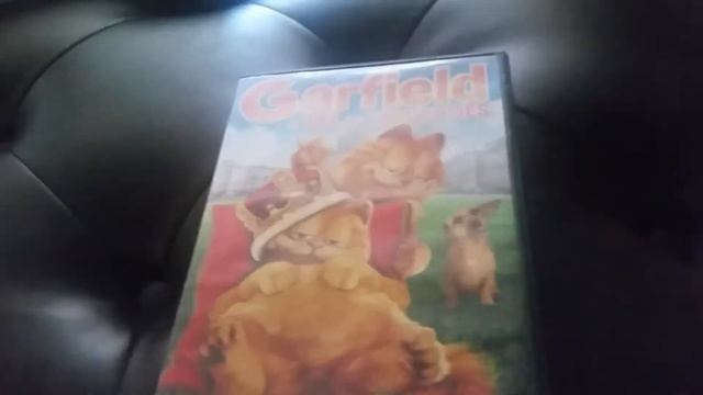 Garfield: A Tail of Two Kitties - Review смотреть онлайн