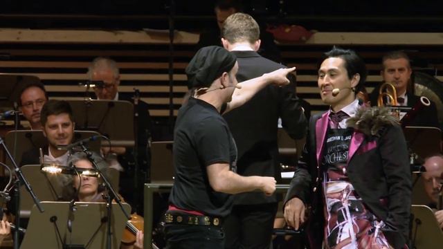 Igudesman & Joo: A Historical and Hysterical Guide to the Orchestra смотреть онлайн