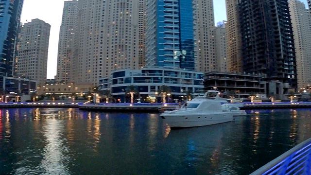 Кругосветное путешествие в одном из парков не выезжая из Дубая. Проживание в отеле Rove La Mer 2021 смотреть онлайн