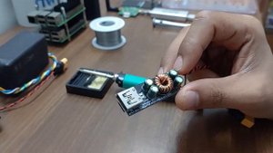 A worthy portable soldering iron | Pinecil V2