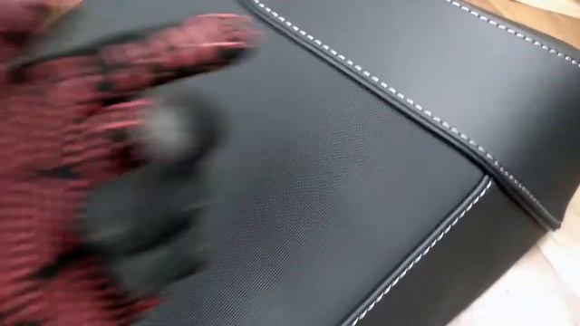 Чехол сиденья для мотоцикл Honda PC800 из Польши (Часть 2).