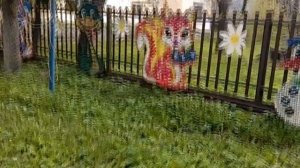 МОЗАИКА ИЗ ПРОБОК ОТЛИЧНОЕ УКРАШЕНИЕ. (Торжок.ул. Дзержинского)