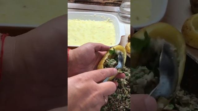 Фаршированная картошка под соусом бешамель!