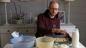 Селёдка солёная, запечённая в духовке в Молоке, картошкой и луком. Норвежский рецепт. Готовим вкусн