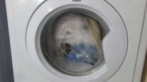 Review and Demonstration  of Indesit iwb5113 5kg 1100 spin washing machine
