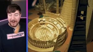РЕАКЦИЯ!! на видео МИСТЕРА БИСТА Ламборгини из картона