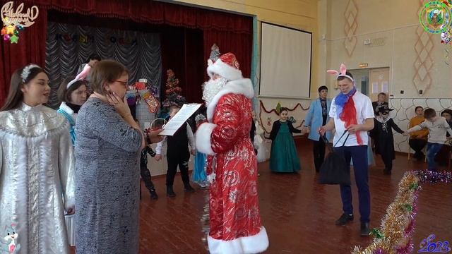 Новогодний праздник 1-2 кл. в МОБУ СОШ №15 26.12.2022 г. 20221226Sh15Ng1 2v09 смотреть онлайн