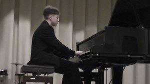 Лебедев Влад  Майкапар "Тревожная минута"