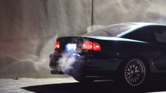 1997 Mustang Cobra with Borla Stingers. Revs/WOT box смотреть онлайн