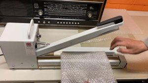 Запайщик для производства пакетов из пузырчатой пленки