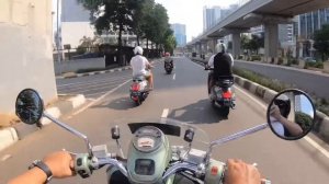 Sunmori benyo & friends ( Vespa Gtv ,Vespa Gts, royal alloy , bmw c400 , vbb )