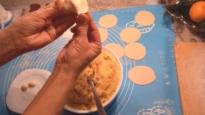 Вареники с сюрпризами ! Старый Новый год! Значение сюрпризов! Гадание на варениках ! Предсказания!