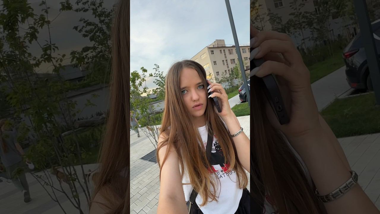 БАДАБУМЧИК ПРОПАЛ?Слушайте нашу песню «АМ АМ» на всех площадках#роблокс #игры #смешное #квинка смотреть онлайн