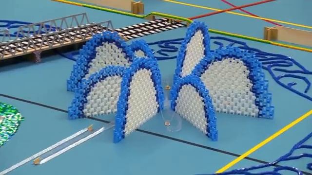 750,000 DOMINOES - World Domino Collective 2022