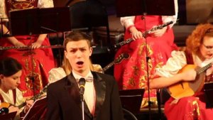 В лесу прифронтовом... ( Старинный вальс "Осенний сон"...)