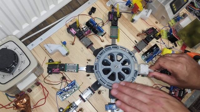 Аномалии в магнитных полях и на каком принципе Я строю #магнитный #двигатель.