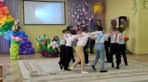 Танец "Компьютерный вирус"