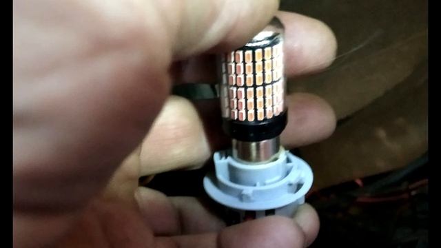 Daewoo Nexia 1.6 DOHC - лампа стоп и габарит смотреть онлайн