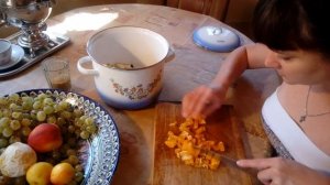 крюшон в арбузе как приготовить простой рецепт