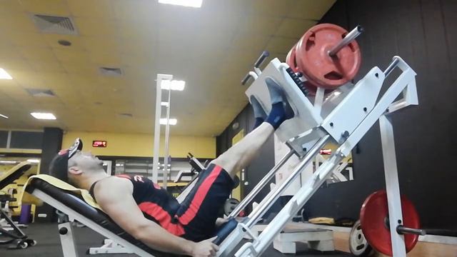 Жим ногами 100 кг смотреть онлайн