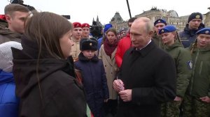 Трогательно! Присоединяюсь к поздравлениям и словам благодарности от имени уважаемого Президента РФ!