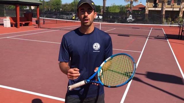 Avoid the MOST COMMON MISTAKE trying to generate TOPSPIN! Learn what the tennis Pro's do. смотреть онлайн